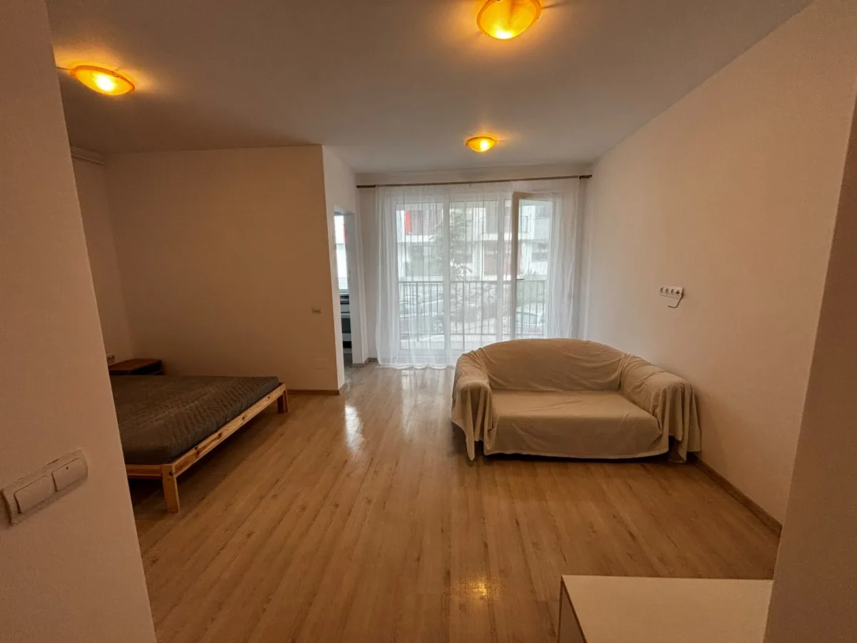 Apartament1 cameră, str. Abatorului Florești, optional parcare interioara