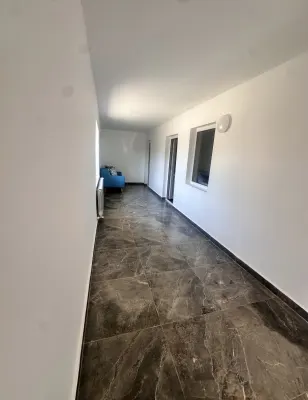 Casa renovată De vânzare Corbu - imagine 2