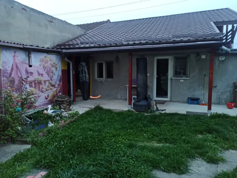 Vand casa 3 camere in bujac, nu accepta credit ipotecar, 540 mp teren, - imagine 1