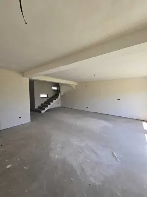 Casa constructie noua cartier Grigorescu Satu-Mare Mărtinești - imagine 2