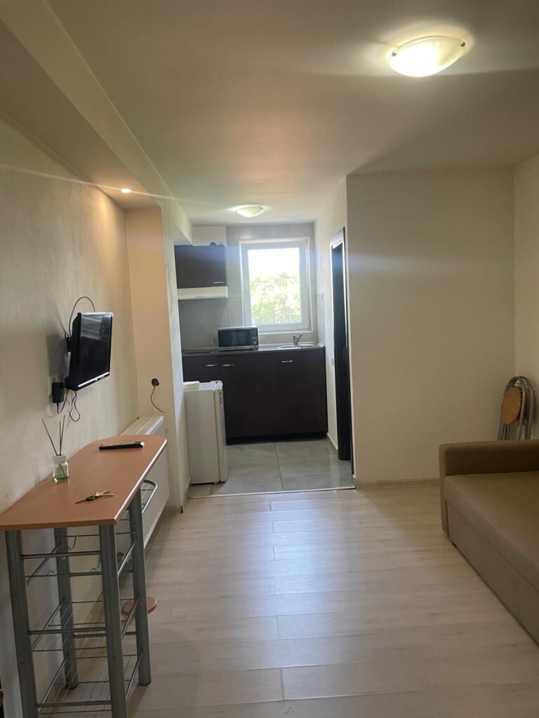 Garsoniera Titan Auchan Direct Proprietar